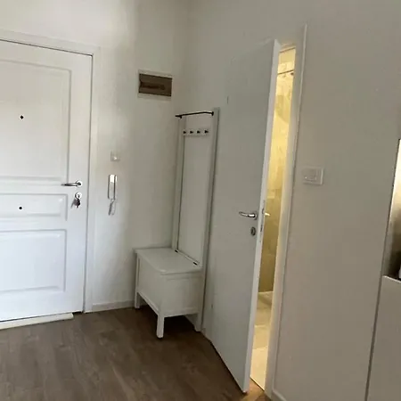 Διαμέρισμα Slavija Square *