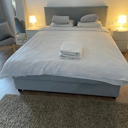 Slavija Square Apartment